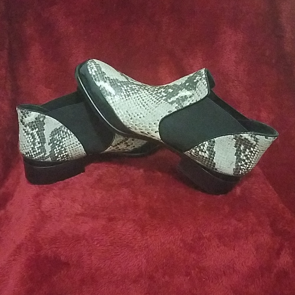 Python Booties - Picture 5 of 6